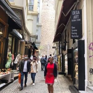 Meet your Posher, Alejandra